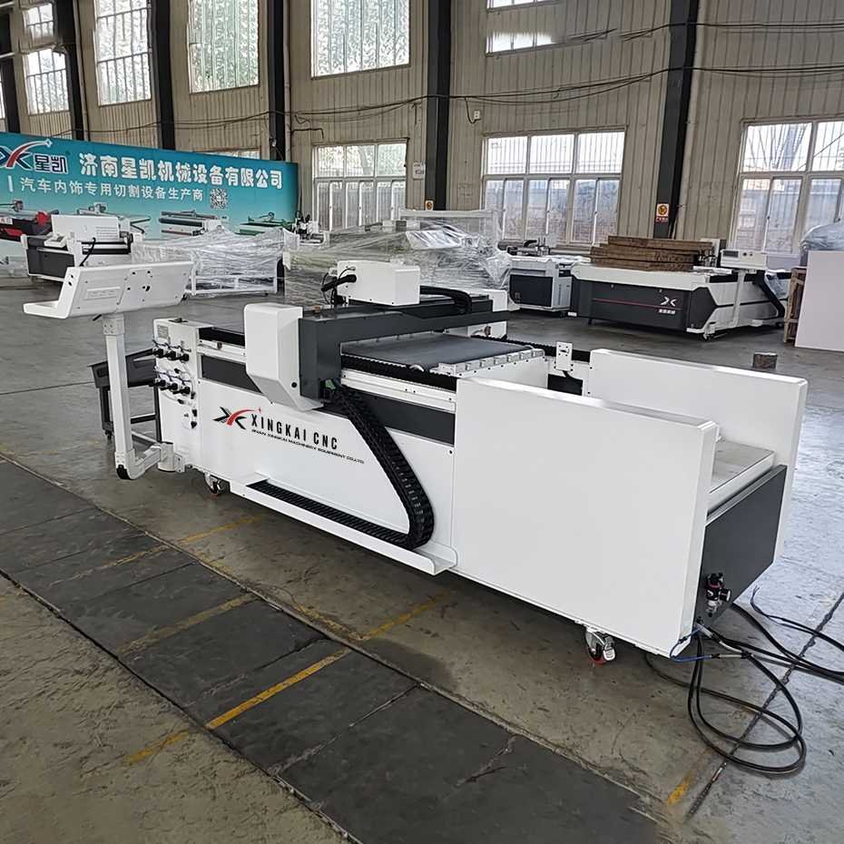 7010 吸盘送料 3 - Máquina cortadora automática de alfombras con cuchilla oscilante CNC XK7010 7010 吸盘送料 3